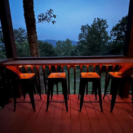 Mistletoe Cabin- Private Cabin W Views, Hottub, Pet Friendly マーフィ エクステリア 写真