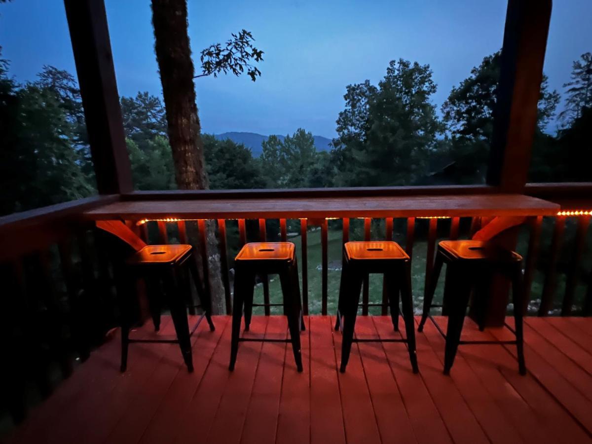 Mistletoe Cabin- Private Cabin W Views, Hottub, Pet Friendly マーフィ エクステリア 写真