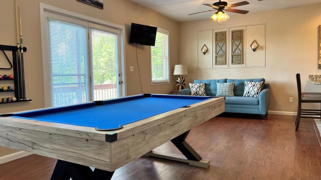 Mistletoe Cabin- Private Cabin W Views, Hottub, Pet Friendly マーフィ エクステリア 写真